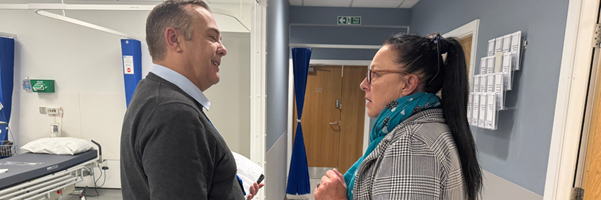 manager talking to a client 